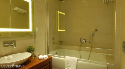 World Palace Hotel — фото 20