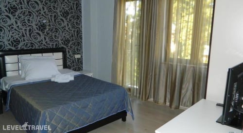 Iberia Hotel — фото 34