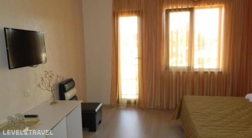 Iberia Hotel — фото 32