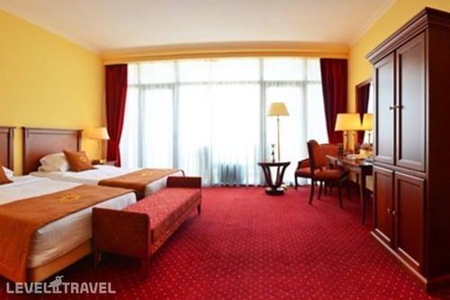 Georgia Palace Hotel — фото 10