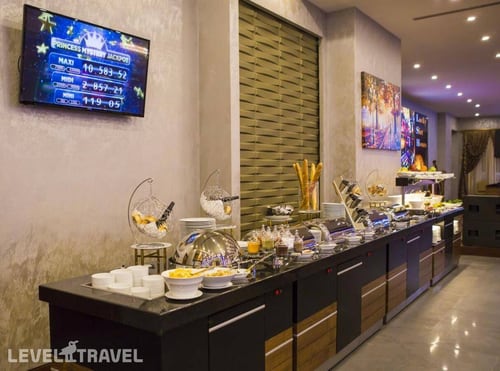 Wyndham Hotel — фото 8