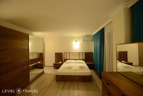 Aristocrat Hotel — фото 15