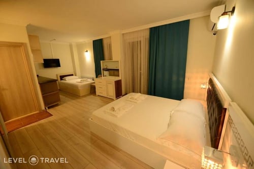 Aristocrat Hotel — фото 14