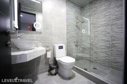 West Tower — фото 37