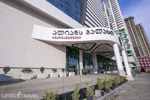 Alliance Palace Batumi — главное фото