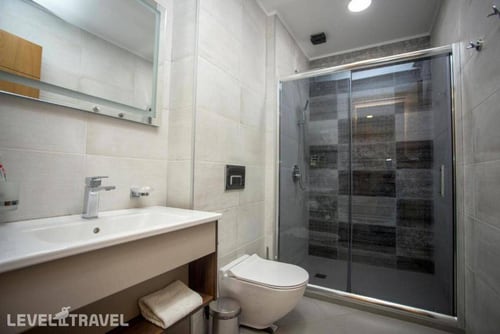 London Hotel — фото 28