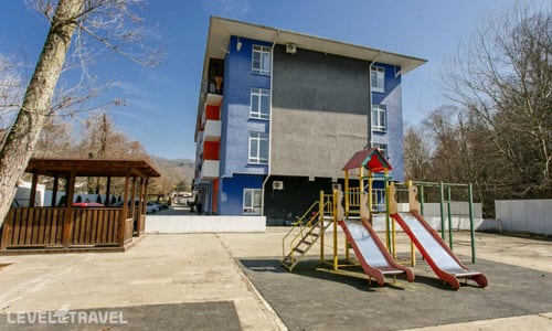 Апартаменты На Улице Лазурная Долина, 85б — фото 2